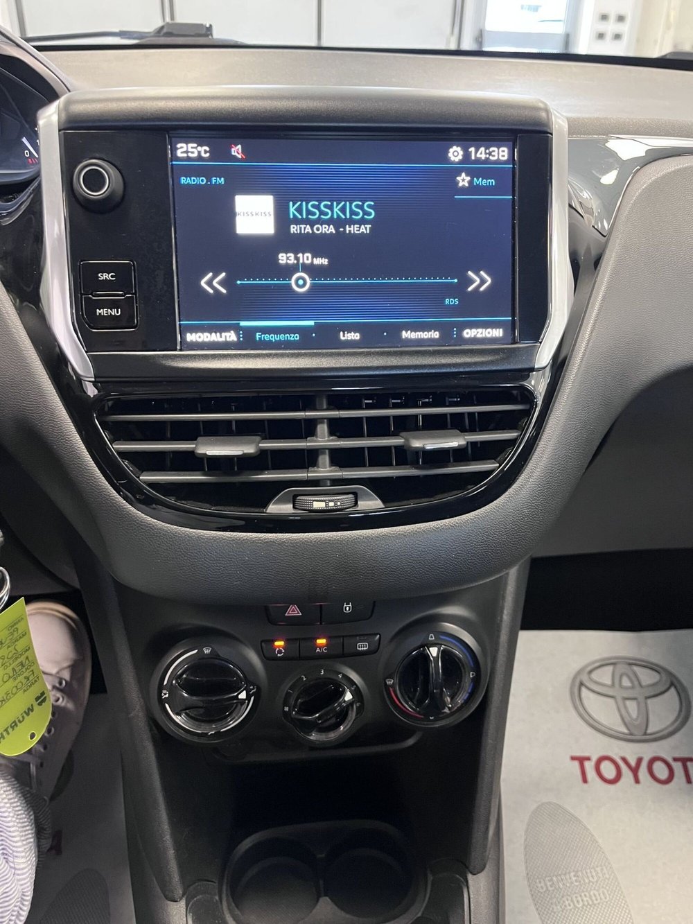 Peugeot 208 usata a Prato (10)