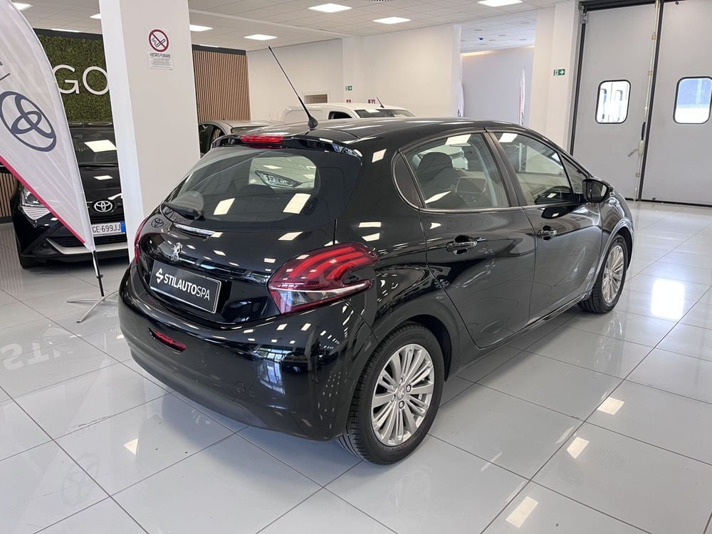 Peugeot 208 usata a Prato (4)