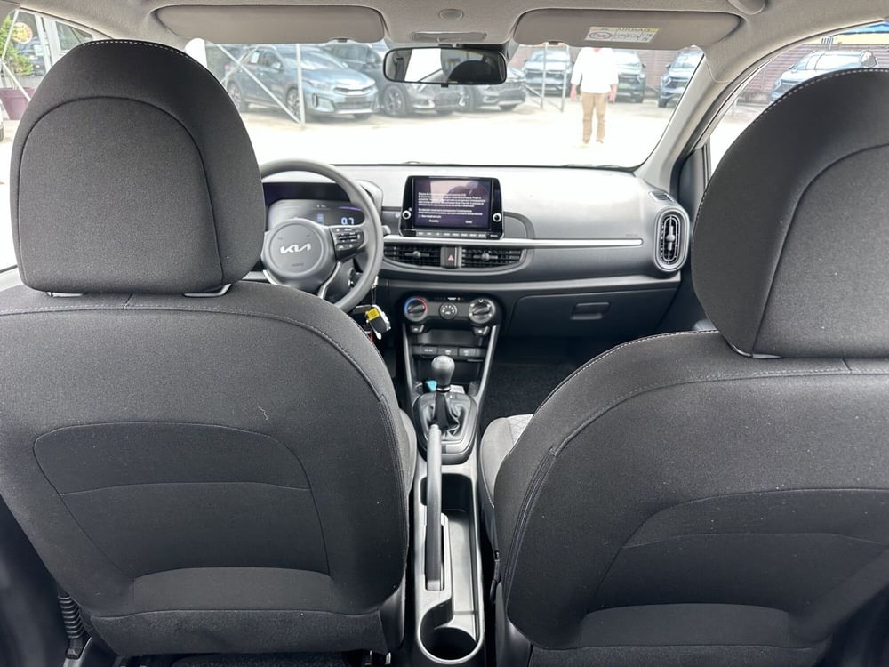 Kia Picanto nuova a Cremona (12)