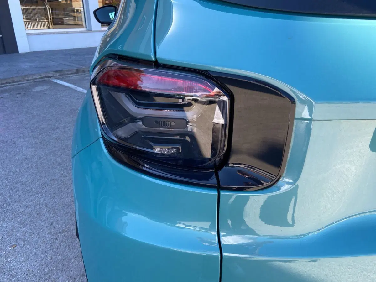 Jeep Avenger nuova a Chieti (10)