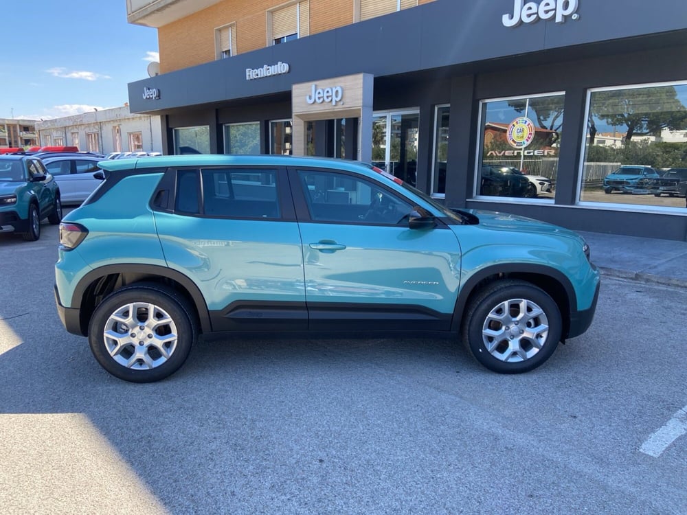 Jeep Avenger nuova a Chieti (7)