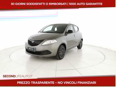 Lancia Ypsilon 1.0 FireFly 5 porte S&amp;S Hybrid Gold Plus del 2024 usata a San Salvo