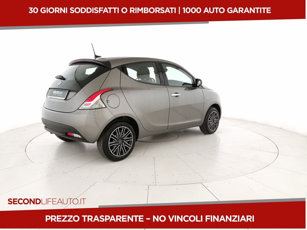 Lancia Ypsilon usata a Chieti (3)
