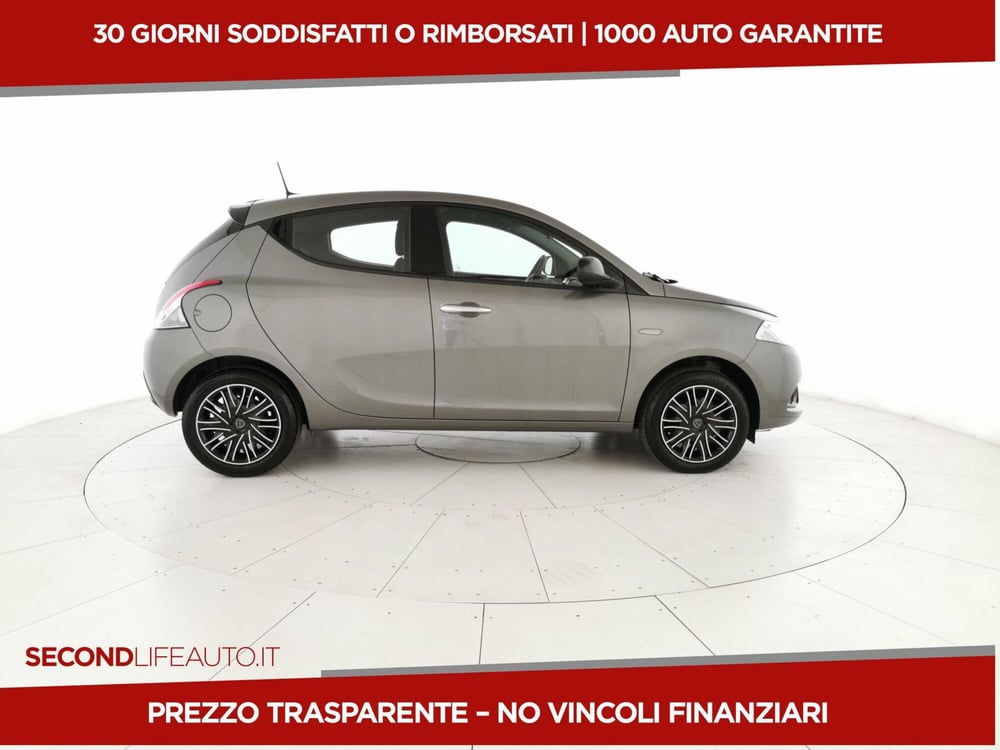 Lancia Ypsilon usata a Chieti (4)