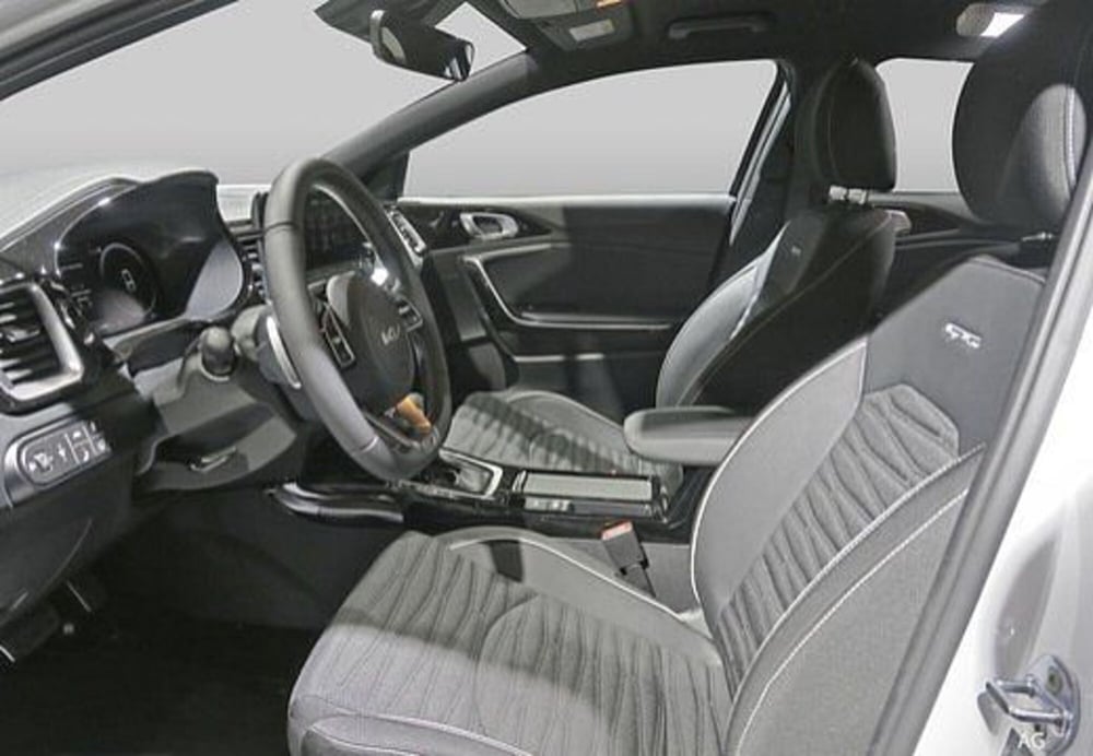Kia ProCeed nuova a Potenza (10)
