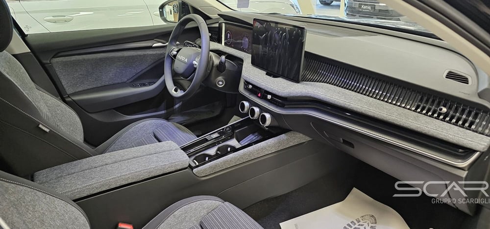Skoda Superb Station Wagon nuova a Livorno (19)