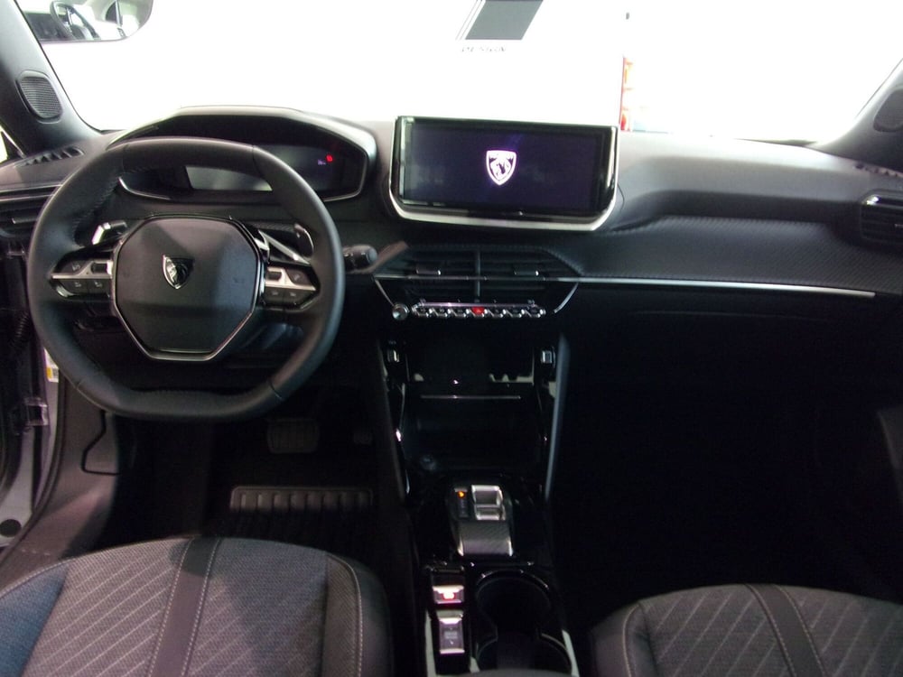 Peugeot 2008 nuova a Reggio Emilia (11)