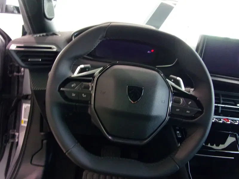 Peugeot 2008 nuova a Reggio Emilia (13)