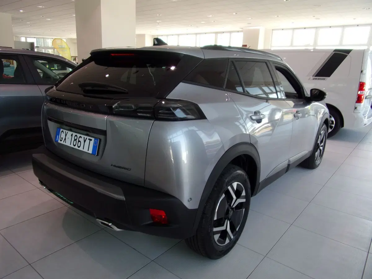 Peugeot 2008 nuova a Reggio Emilia (3)