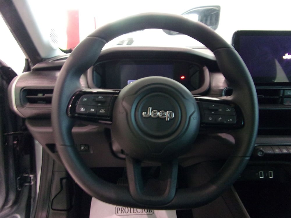 Jeep Avenger nuova a Reggio Emilia (12)