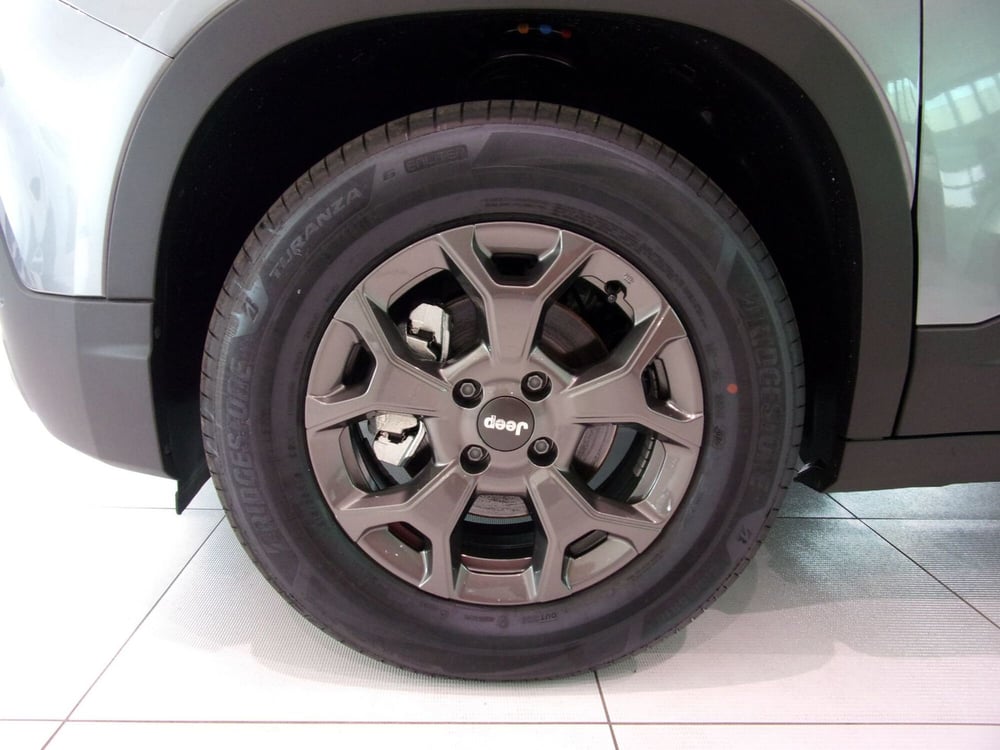 Jeep Avenger nuova a Reggio Emilia (6)