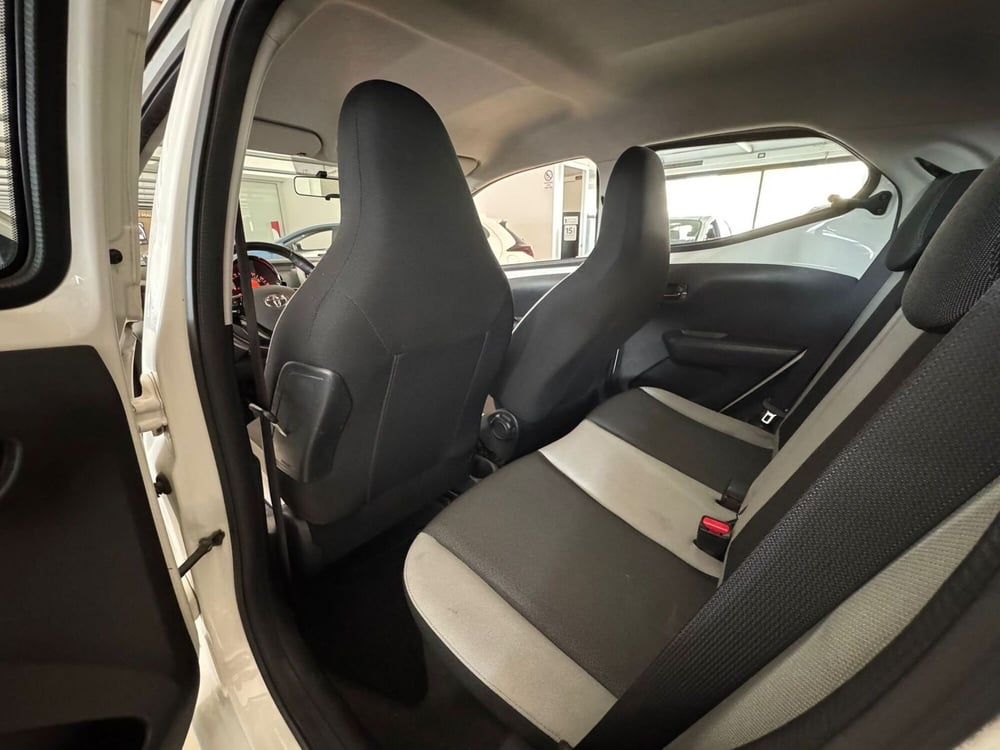 Toyota Aygo usata a Modena (14)