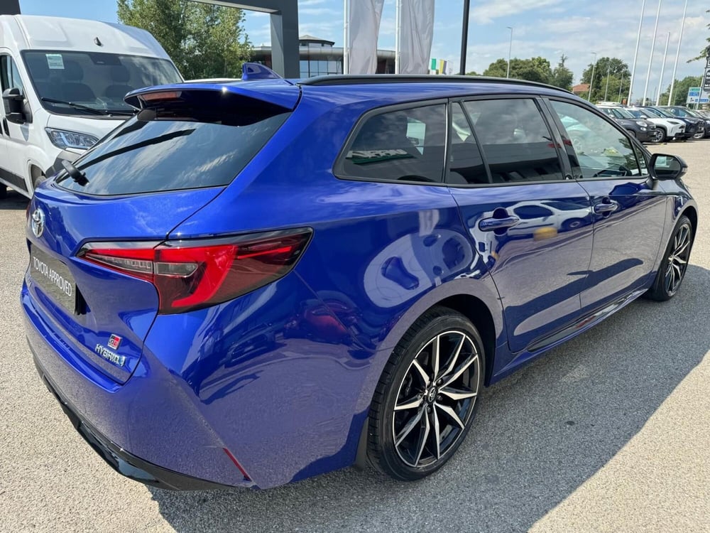Toyota Corolla Touring Sports usata a Modena (6)