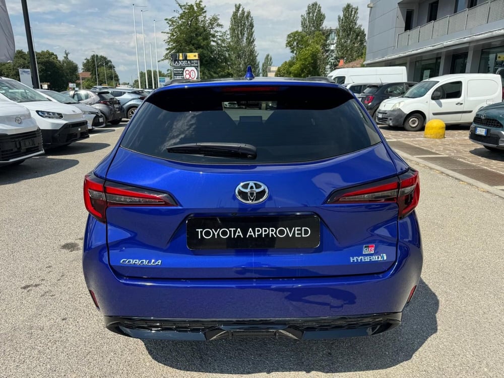 Toyota Corolla Touring Sports usata a Modena (7)