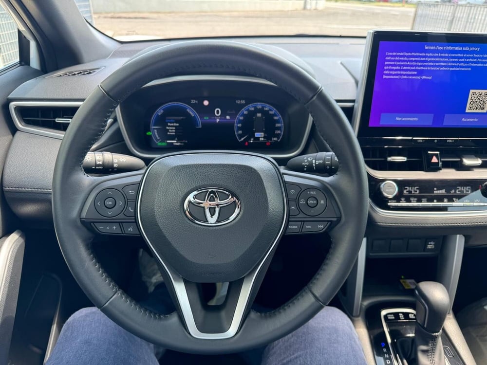 Toyota Corolla Cross Hybrid usata a Modena (11)