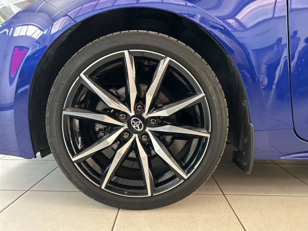 Toyota Corolla Touring Sports usata a Bologna (7)