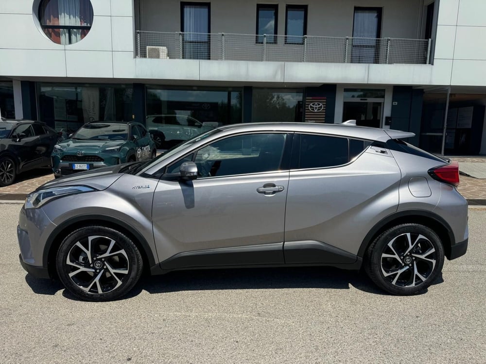 Toyota Toyota C-HR usata a Modena (9)