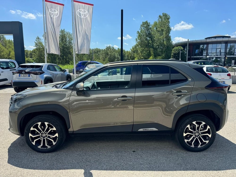 Toyota Yaris Cross usata a Modena (9)