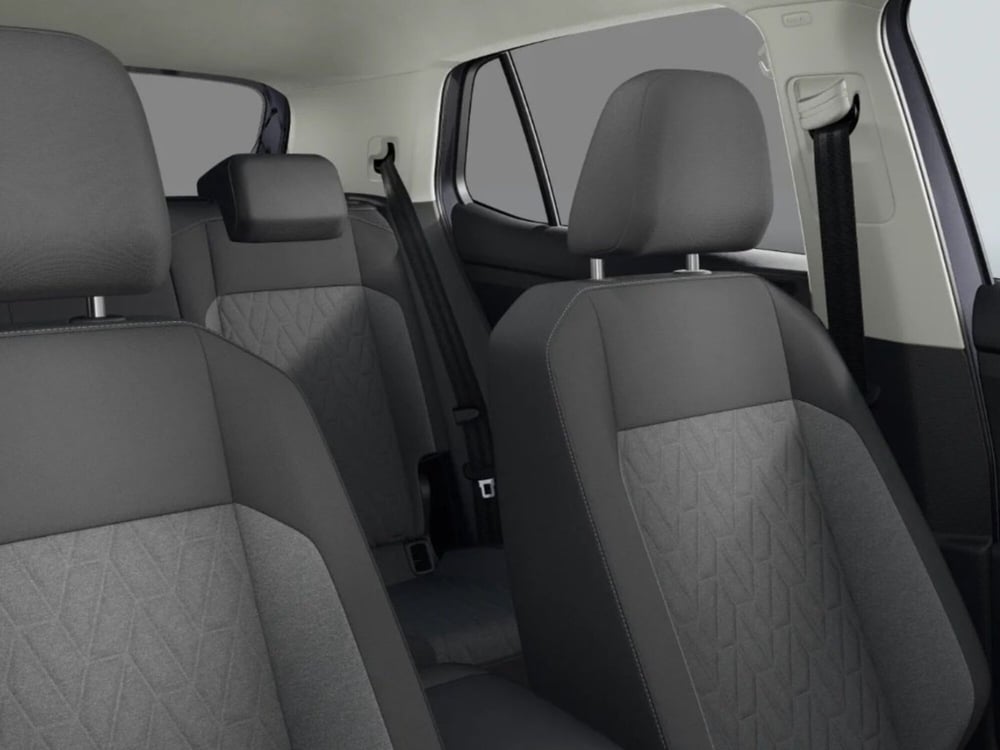 Volkswagen T-Cross nuova a Livorno (11)