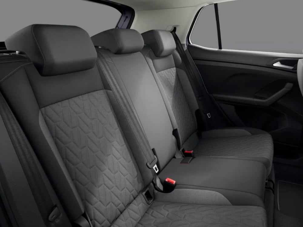 Volkswagen T-Cross nuova a Livorno (12)