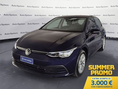 Volkswagen Golf 1.0 eTSI EVO DSG Life del 2024 usata a Palermo