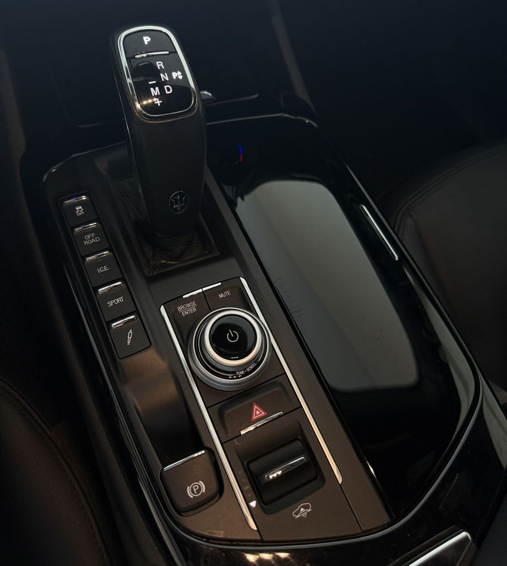 Maserati Levante usata a Parma (20)