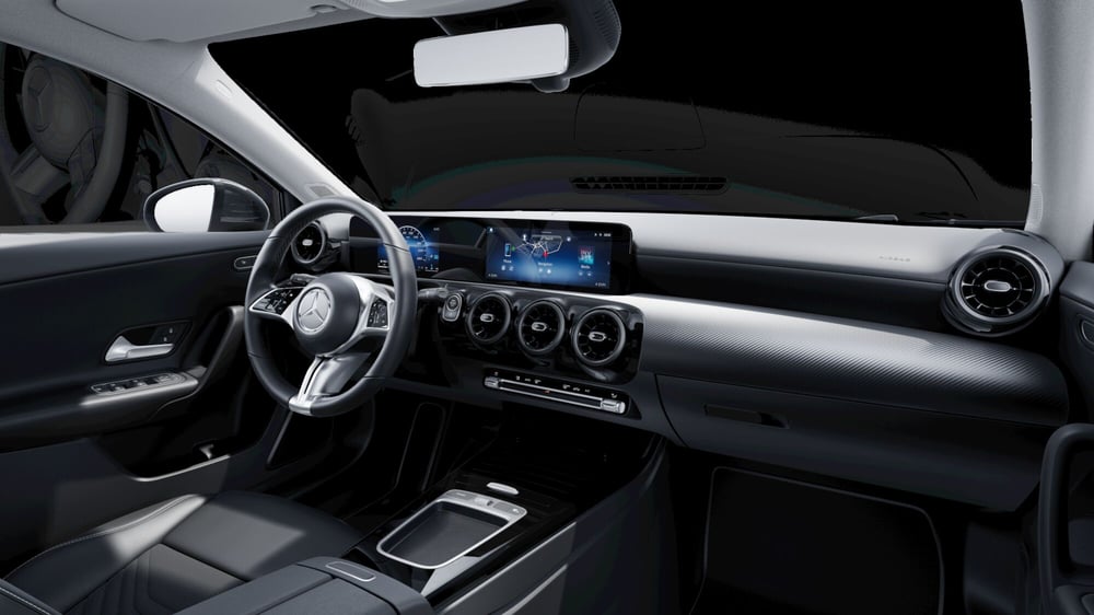 Mercedes-Benz Classe A nuova a Milano (5)