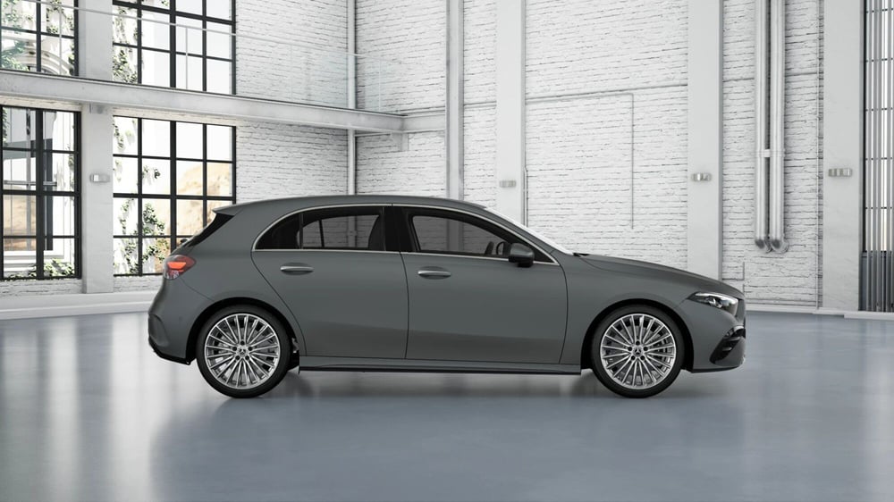 Mercedes-Benz Classe A nuova a Pescara (4)