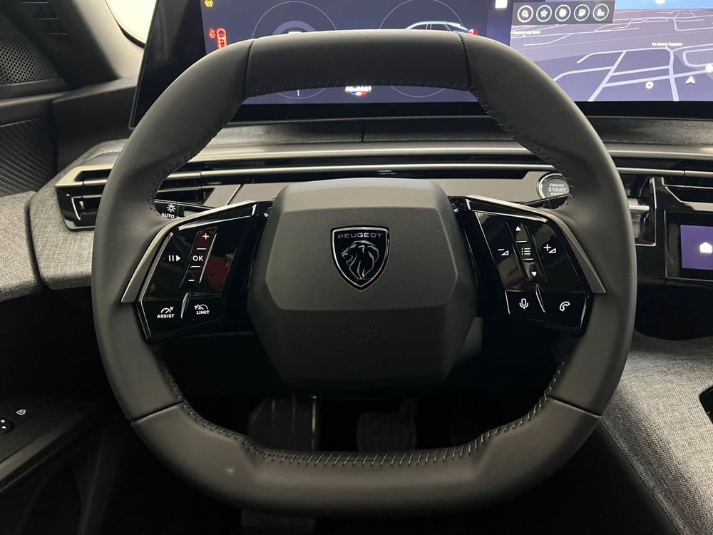 Peugeot 3008 nuova a Bari (20)