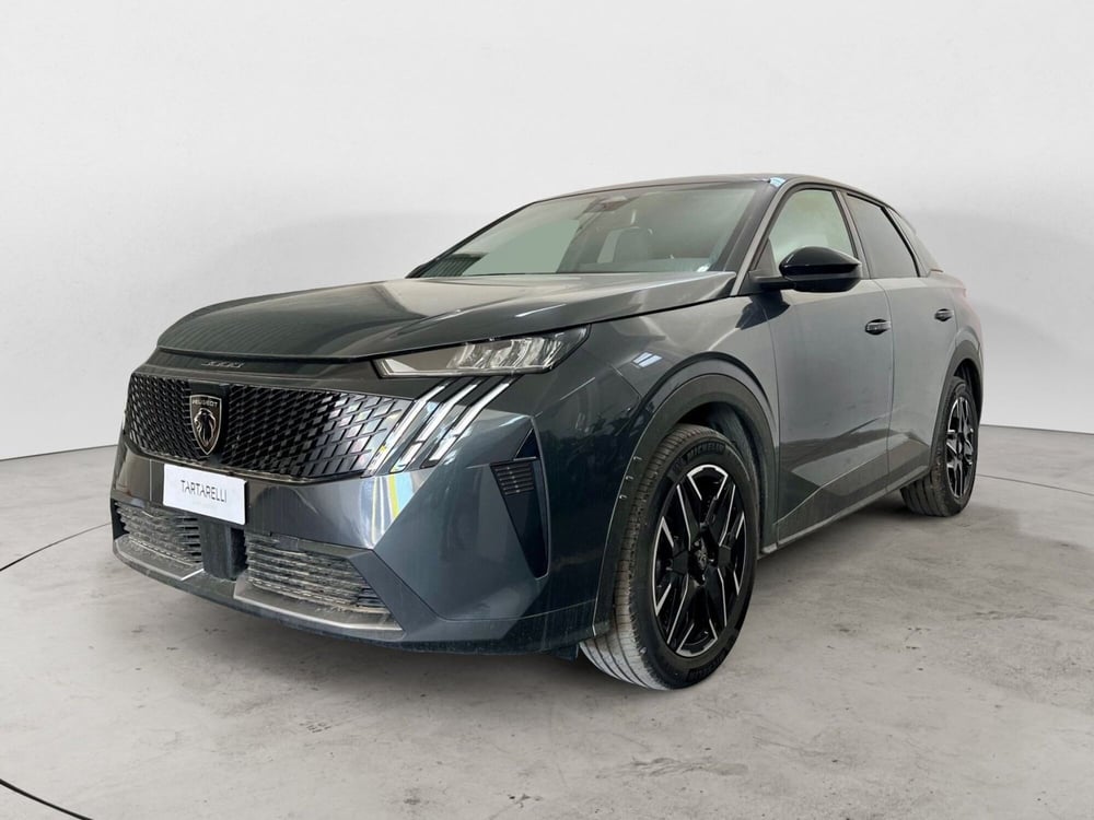 Peugeot 3008 nuova a Bari (3)