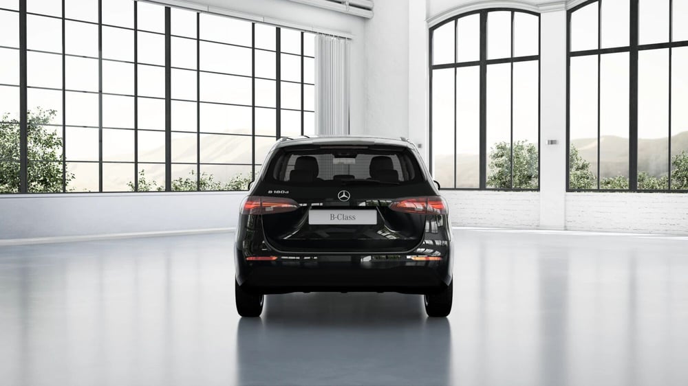 Mercedes-Benz Classe B nuova a Pescara (5)