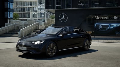 Mercedes-Benz EQE 300 Premium Plus nuova a Pescara