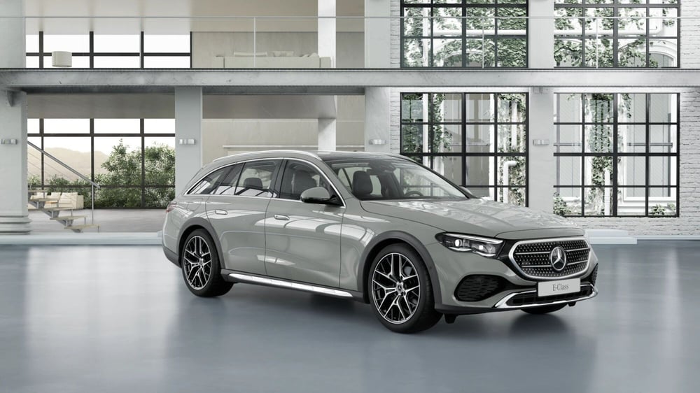 Mercedes-Benz Classe E Station Wagon nuova a Pescara (3)