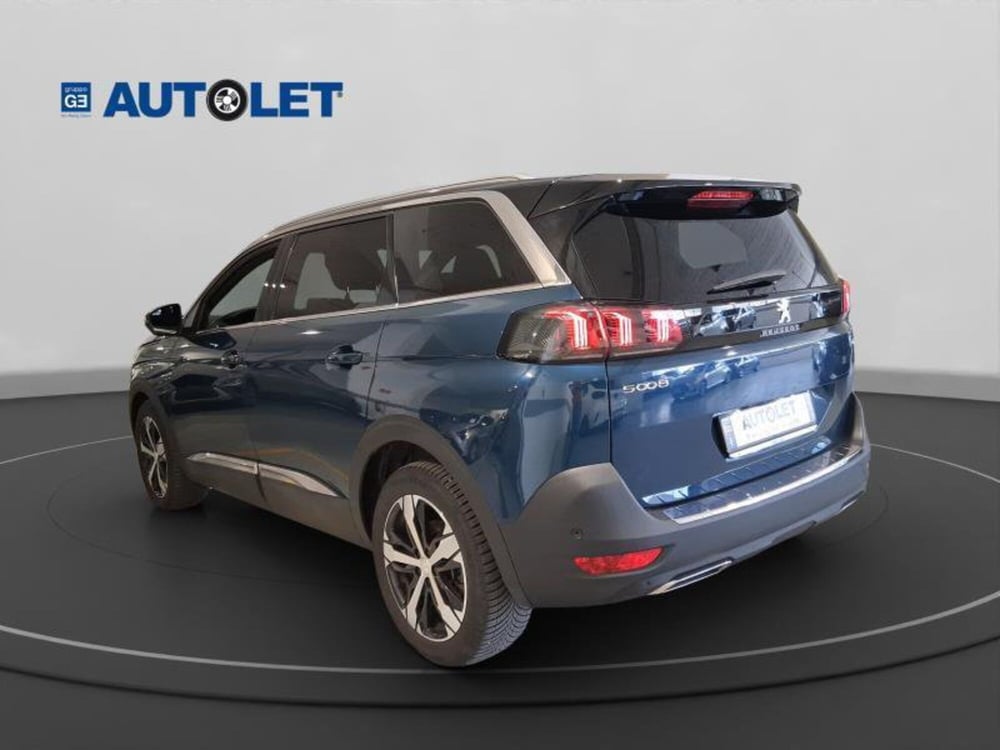 Peugeot 5008 usata a Genova (8)