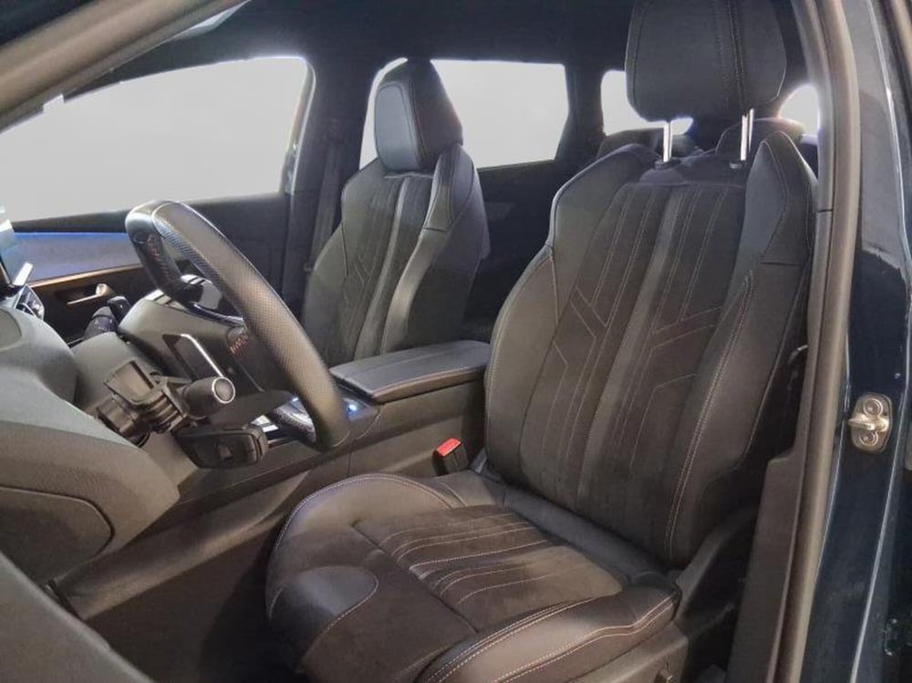 Peugeot 5008 usata a Genova (9)