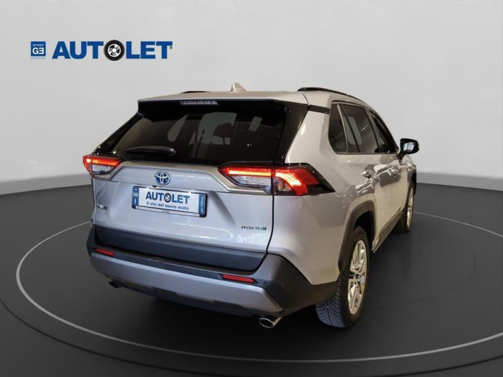 Toyota Rav4 usata a Genova (7)