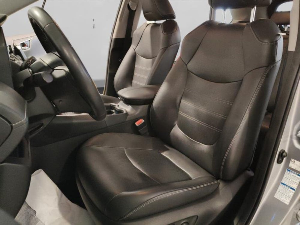 Toyota Rav4 usata a Genova (9)