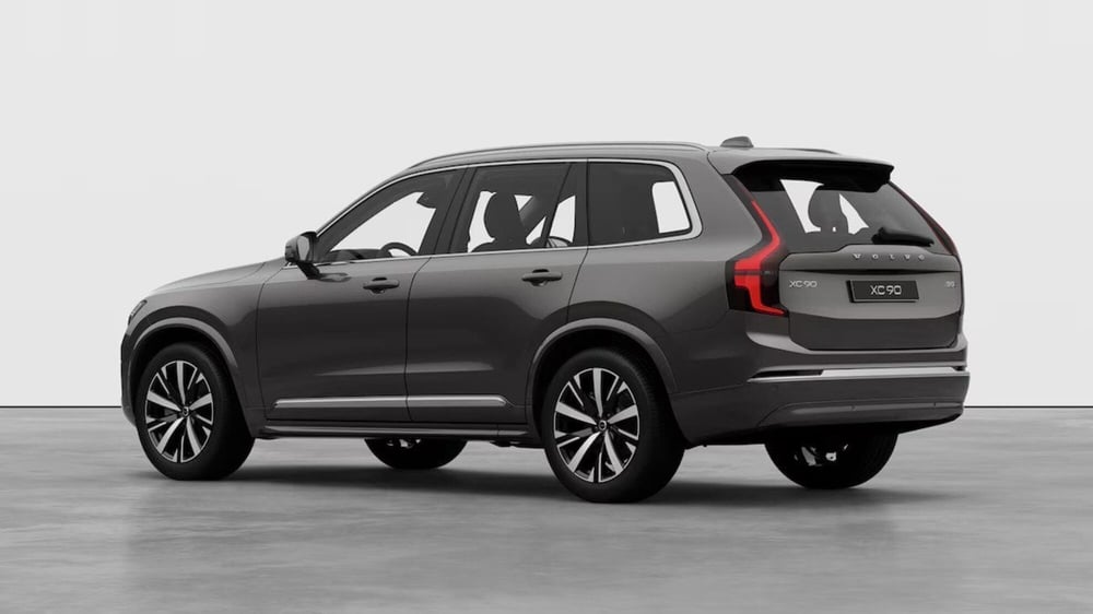 Volvo XC90 nuova a Como (3)