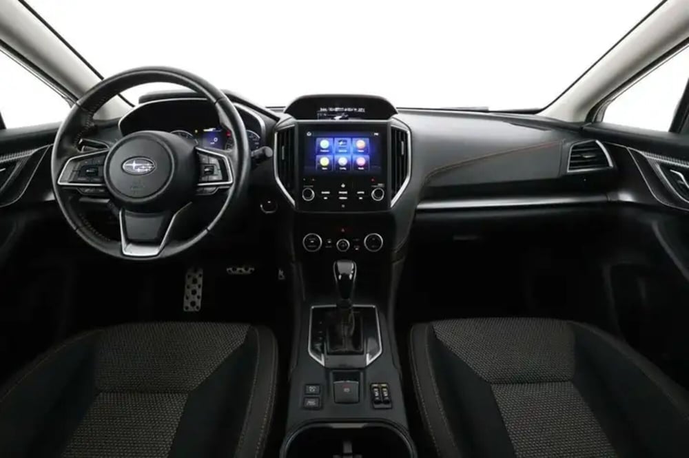 Subaru XV usata a Como (8)