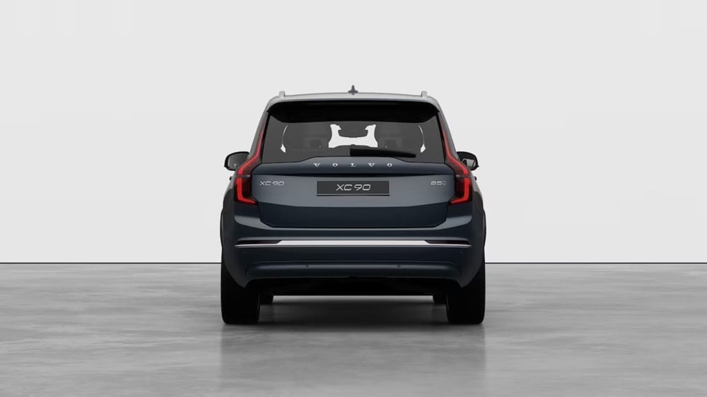 Volvo XC90 nuova a Como (4)