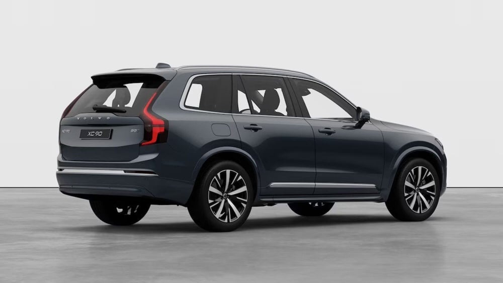 Volvo XC90 nuova a Como (6)