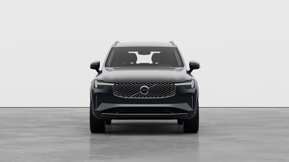 Volvo XC90 nuova a Como (8)