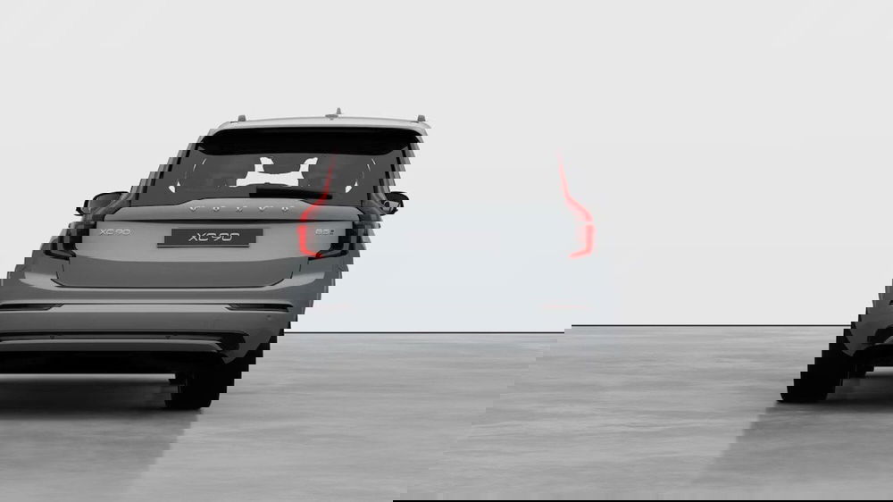 Volvo XC90 nuova a Como (4)