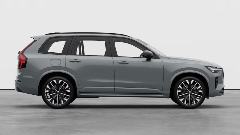 Volvo XC90 nuova a Como (3)