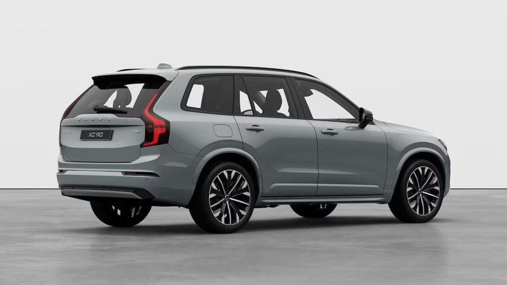 Volvo XC90 nuova a Como (4)