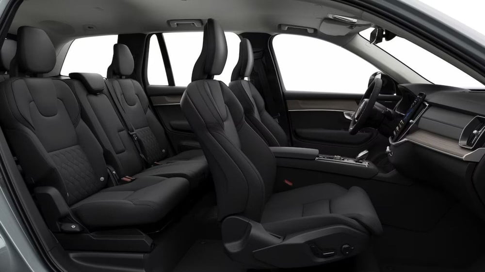 Volvo XC90 nuova a Como (8)