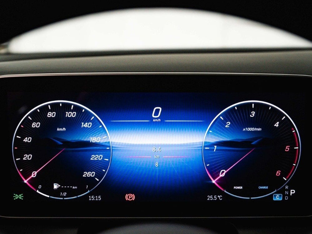 Mercedes-Benz GLC SUV nuova a Rimini (16)