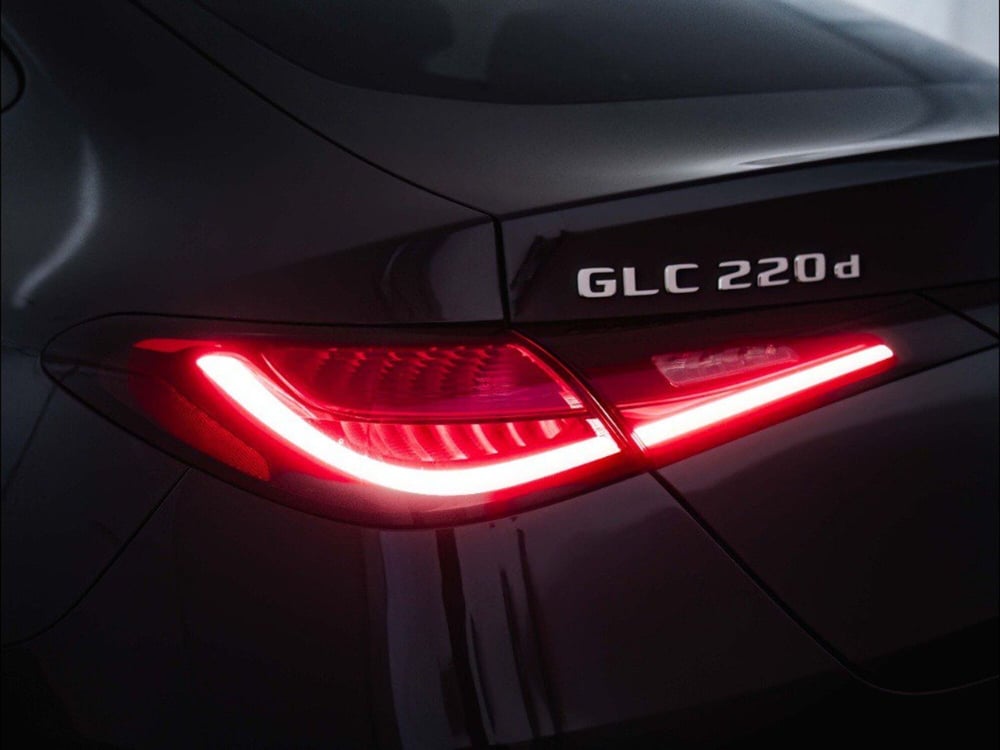 Mercedes-Benz GLC SUV nuova a Rimini (9)