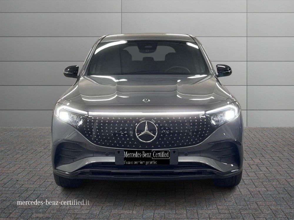 Mercedes-Benz EQB usata a Macerata (2)