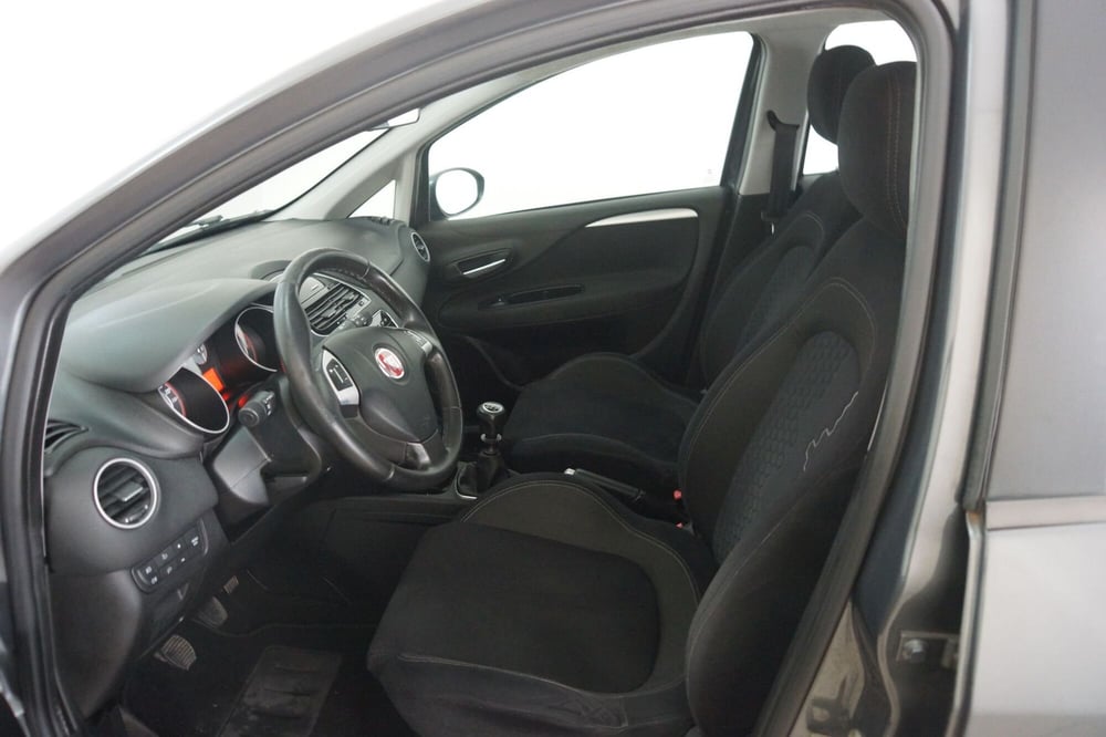 Fiat Punto usata a Torino (9)